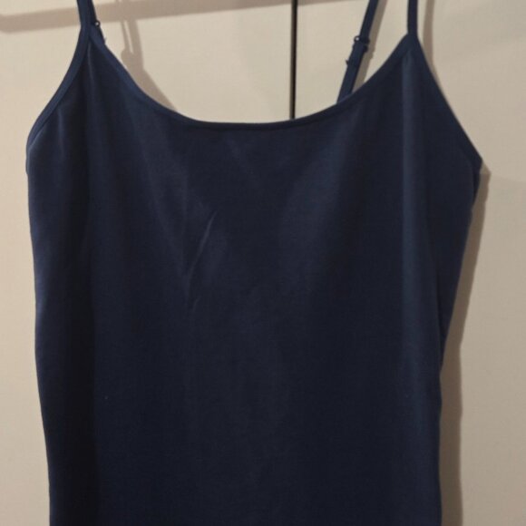 Tank top lot - Picture 12 of 15